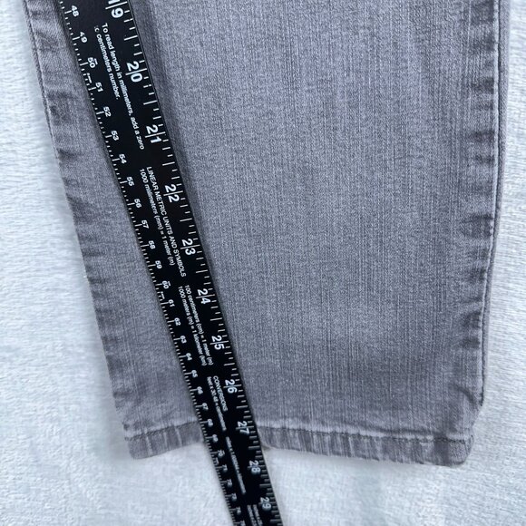 Lee Jeans Womens Size 12S Straight Leg Classic Fit Embroidered Back Pockets Gray - Picture 8 of 10